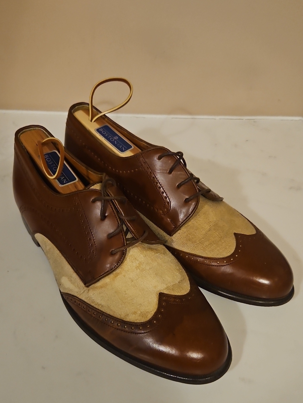 Bostonian Wingtip with canvas accent